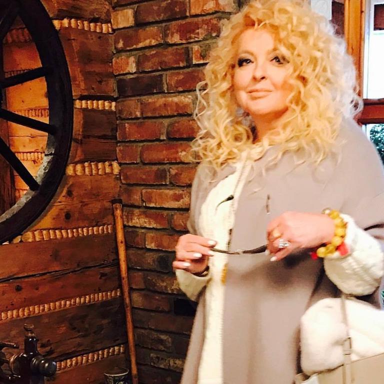 ホテル Pyszna Stajenka Bakow  エクステリア 写真